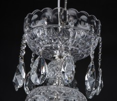 Olive cut chandelier top bowl with dioptric lens features