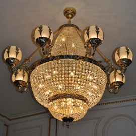 8-arm large residential strass chandelier with cast brass leaves on sandblasted glass